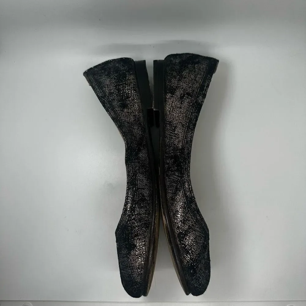 Frye Carson Flats